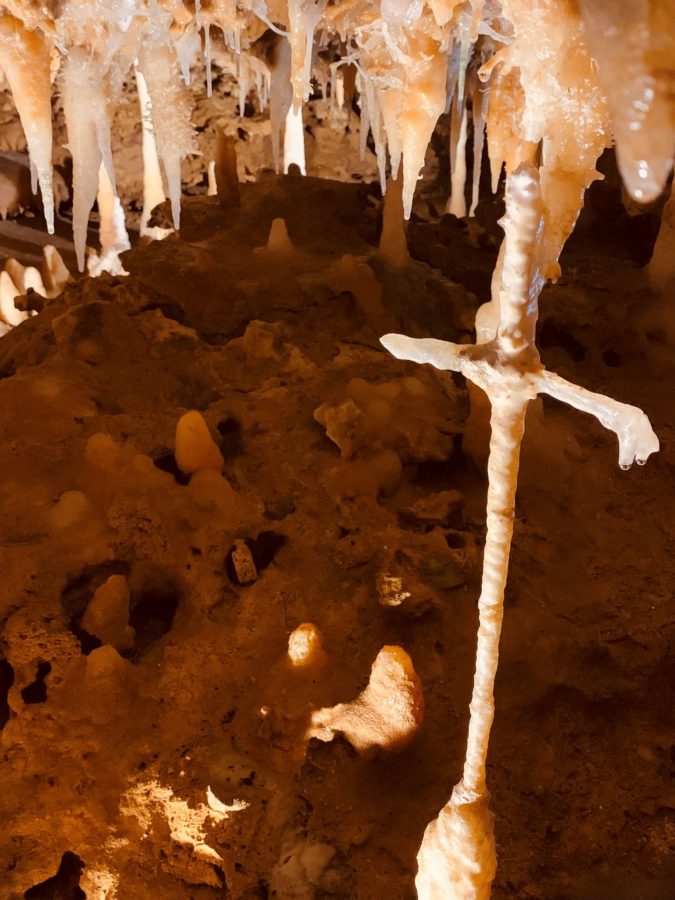 Grotte du Grand Roc – épée