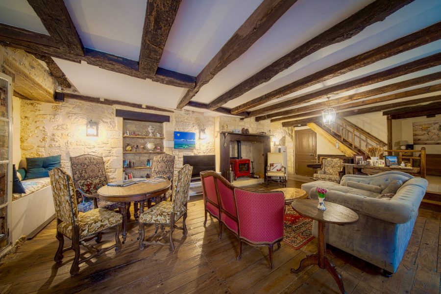 Périgord noir vallée Dordogne Les petits cousins du Québec salon