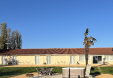 LE LOTUS NOIR-PERIGORD