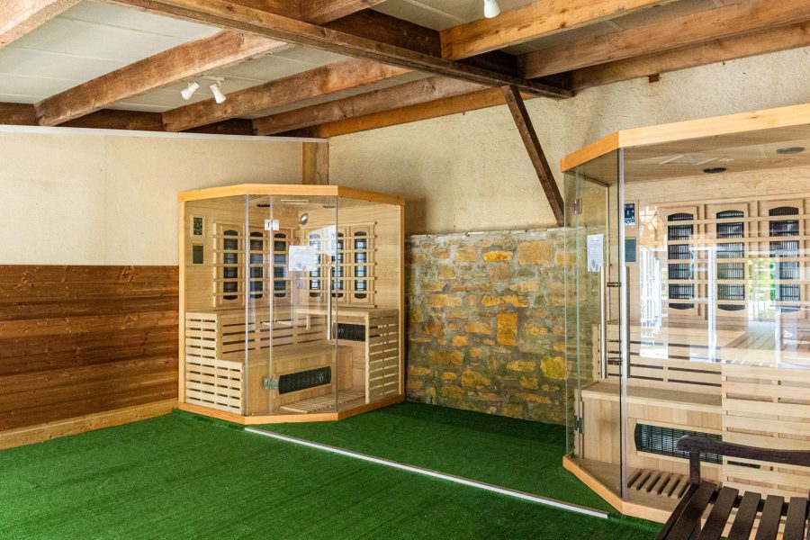 Périgord noir vallée Dordogne Auberge de la petite Reine sauna