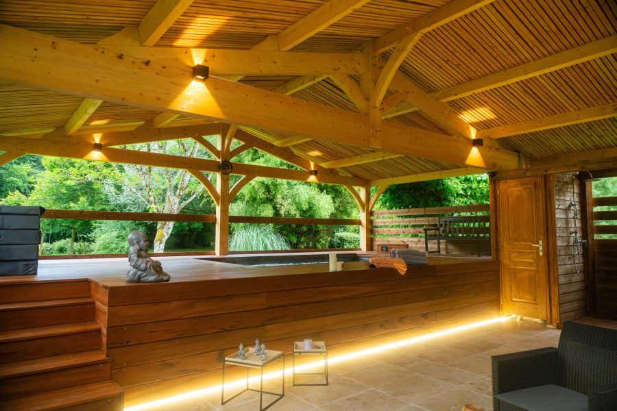 Périgord noir vallée Dordogne Auberge de la petite Reine spa 1