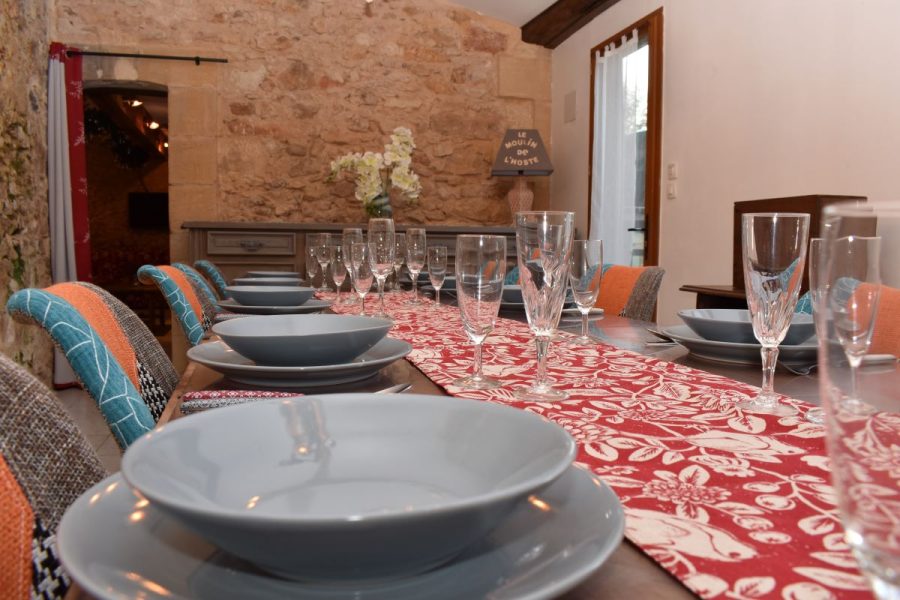 Périgord noir vallée Dordogne Moulin de l&rsquo;Hoste salle à manger