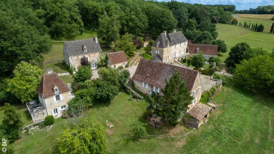 village de gîtes domaine de bagnegrole JM