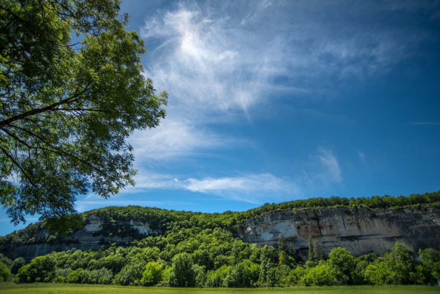 –Dan-Courtice—Laugerie-Falaise–