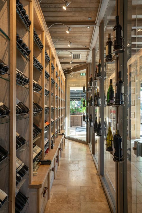 6_Cave à vins restaurant