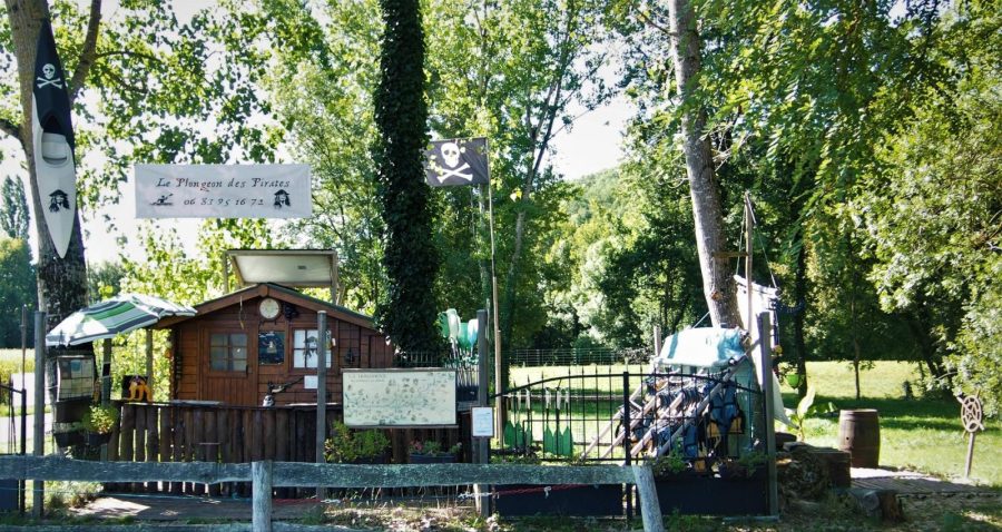 Canoe Dordogne perigord plongeon des pirates