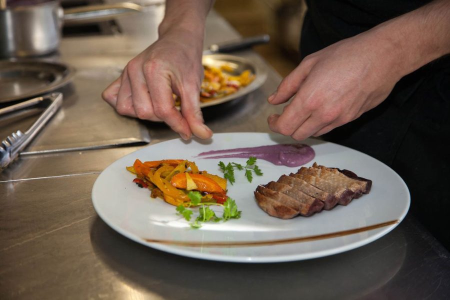 Hotel restaurant plaisance