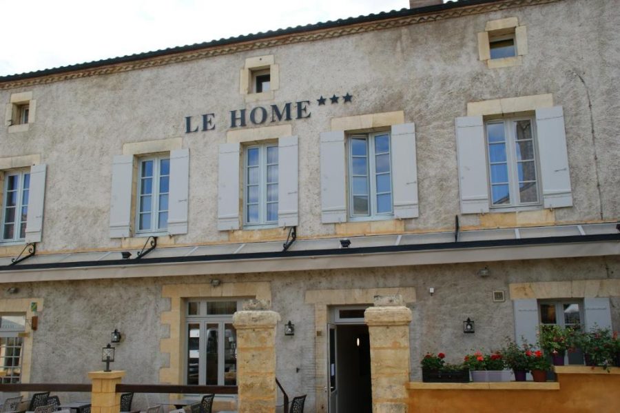 Le Home facade