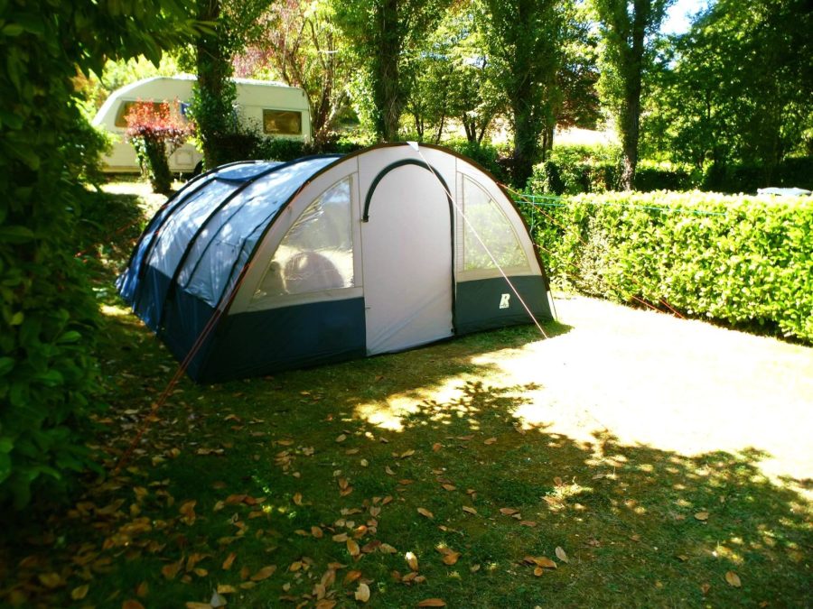Tente équipée –  CAMPING PARADIS LE CÉOU 15