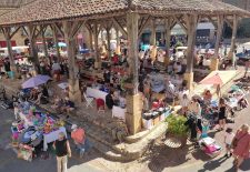 Brocante-Vide grenier à Belvès