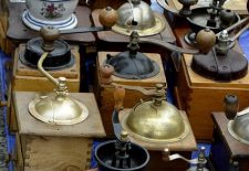 Vide grenier Saint Pompon