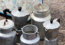 Vide grenier à  Cénac et St Julien