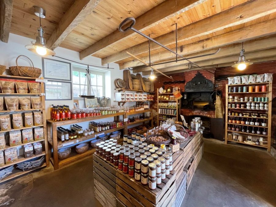 boutique  Moulin de la Veyssière à Neuvic